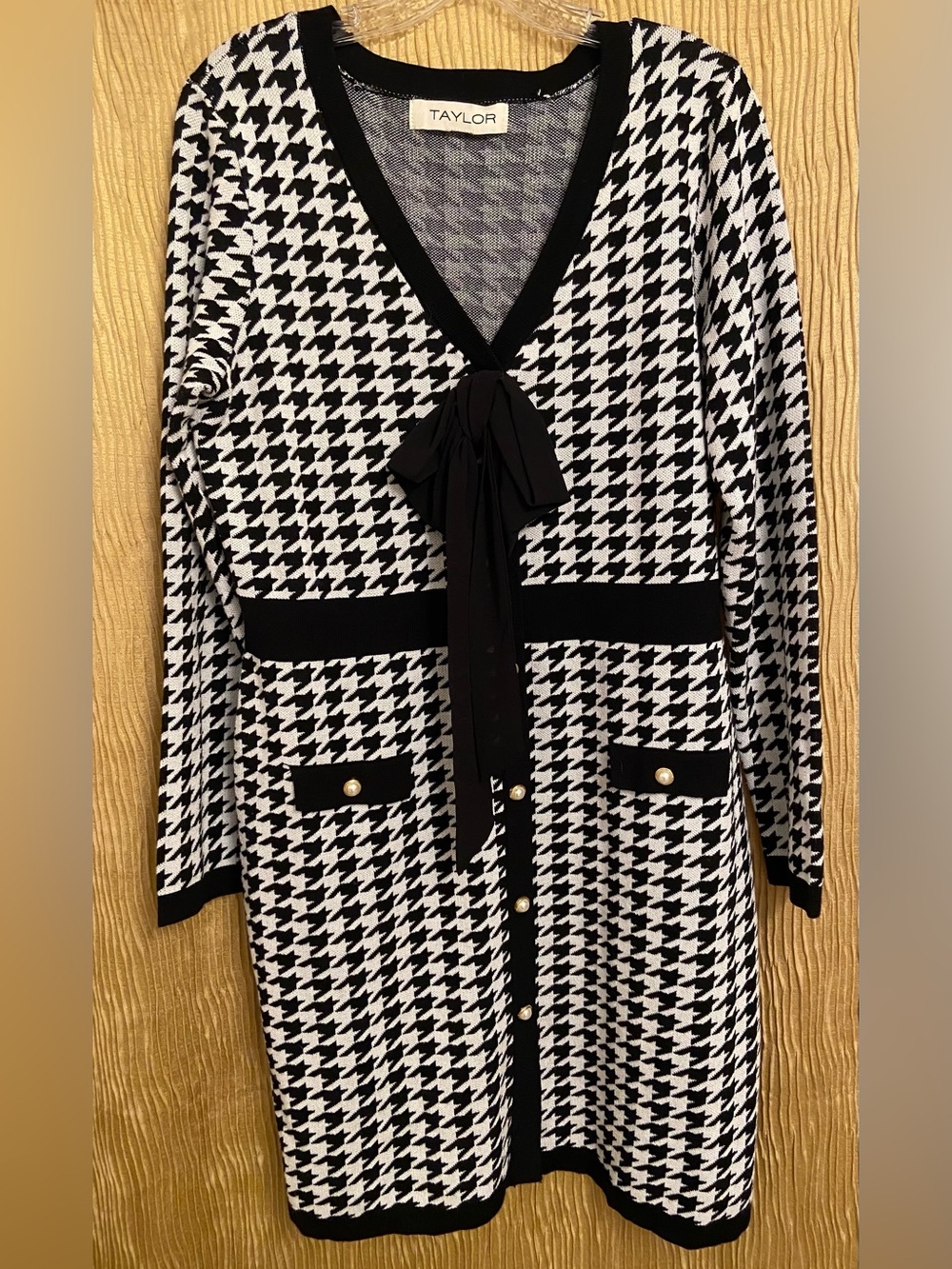 Taylor Black and White Houndstooth Bow-Front Knit Dress